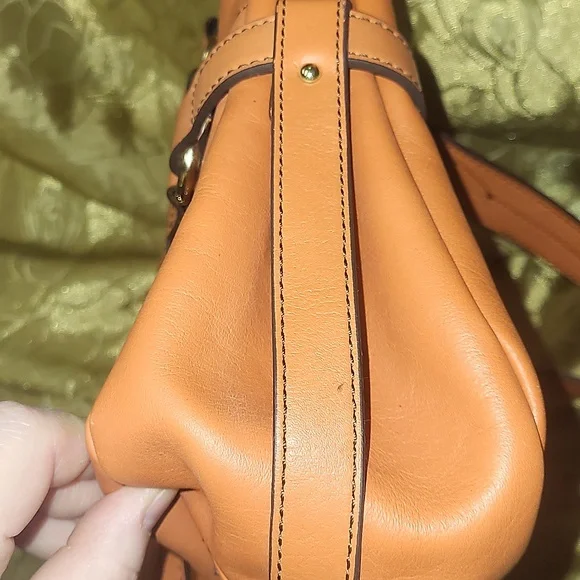 🛍Beautiful! Etienne Aigner Bag- New without Tags🛍